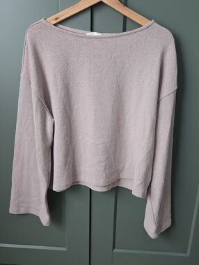 H&M Wide Neck Sweater in Light Taupe